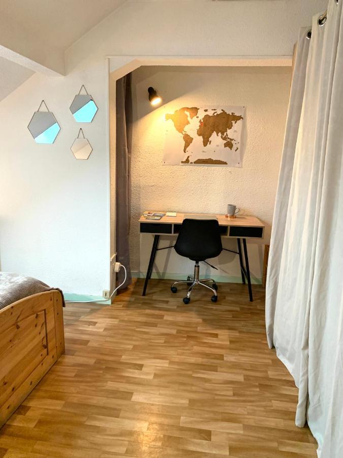 Sous Toits Proche Chateau Des Ducs Appartement